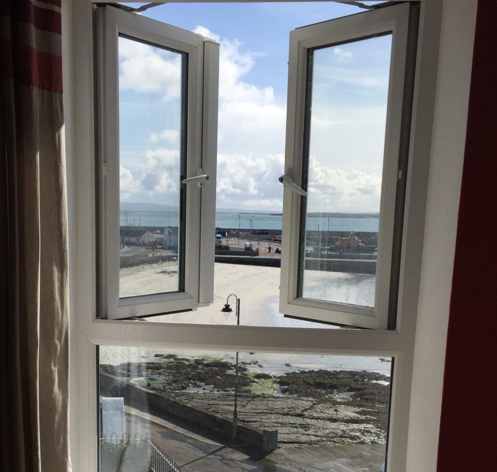 View from Kilronan Hostel on Inis Mor